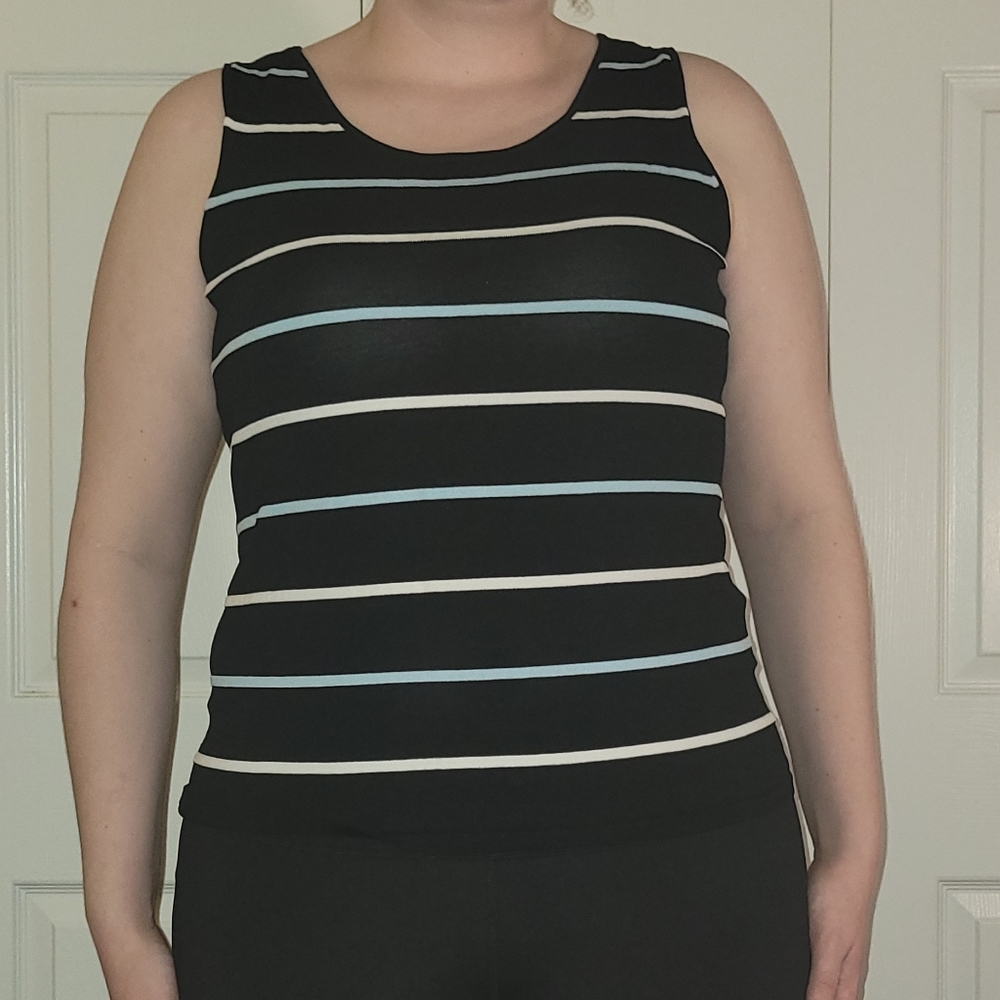 Tahari Striped tank top size 18 black, white, blue